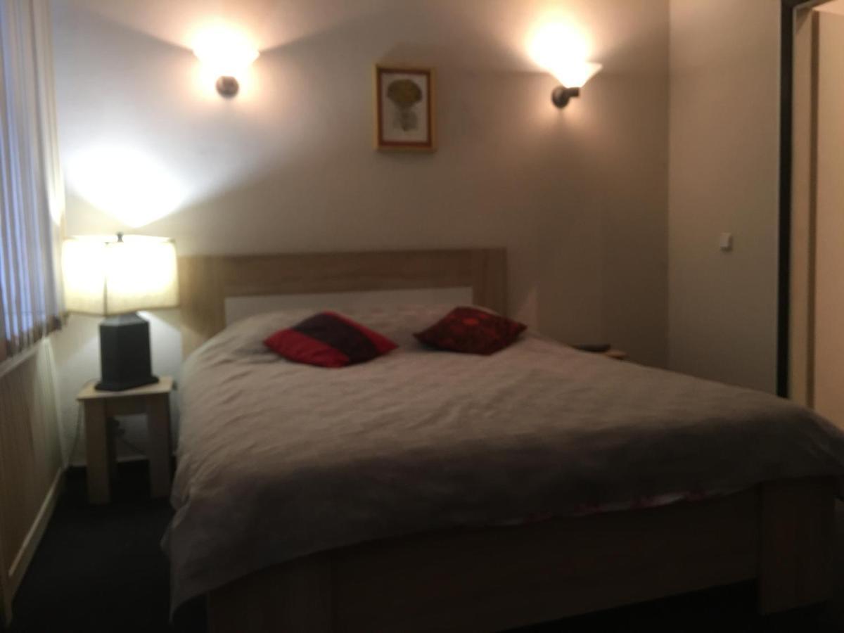 Luteranska Romantic Apartment Киев Экстерьер фото