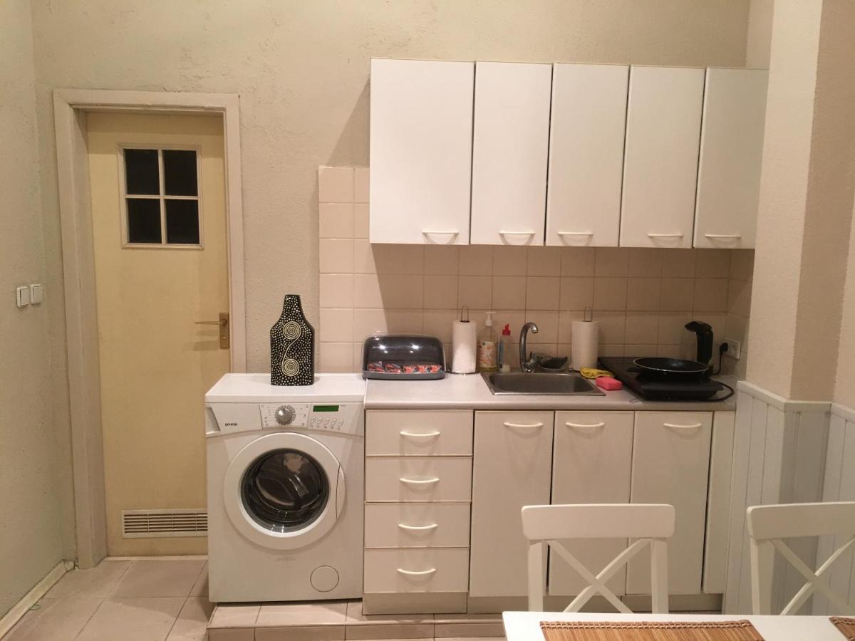 Luteranska Romantic Apartment Киев Экстерьер фото